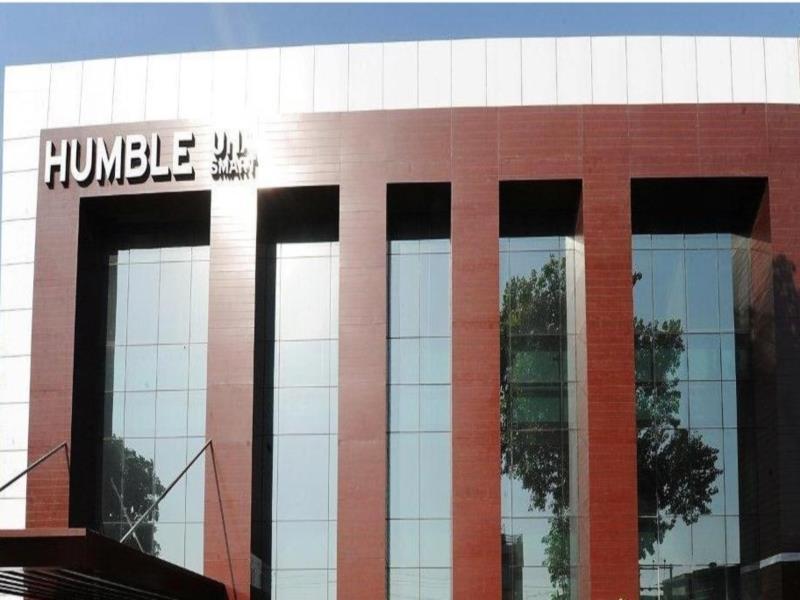 Humble Hotel Amritsar Exterior photo